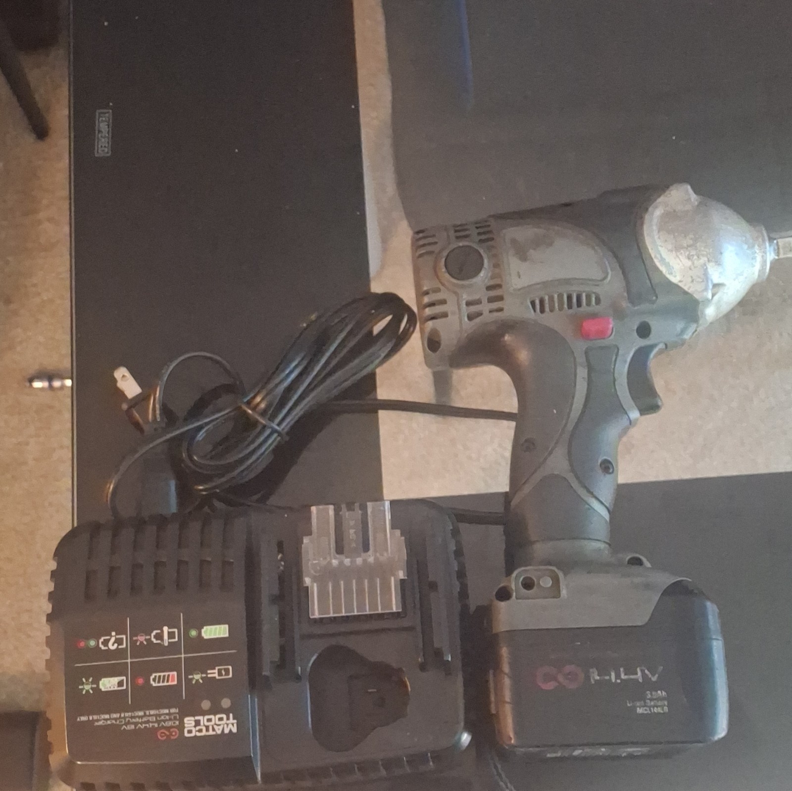 Matco Tools MCL144IW 14.4V Cordless Impact Wrench w/ 3.0Ah Battery & Charger