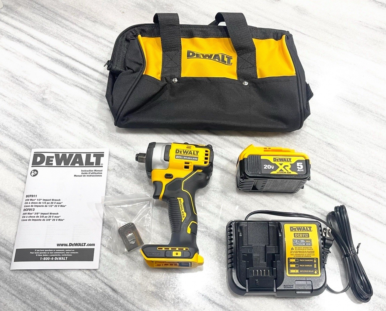 Brand New DeWALT DCF913P1 20V 3/8” IMPACT WRENCH HOG RING ANVIL Kit 5.0ah