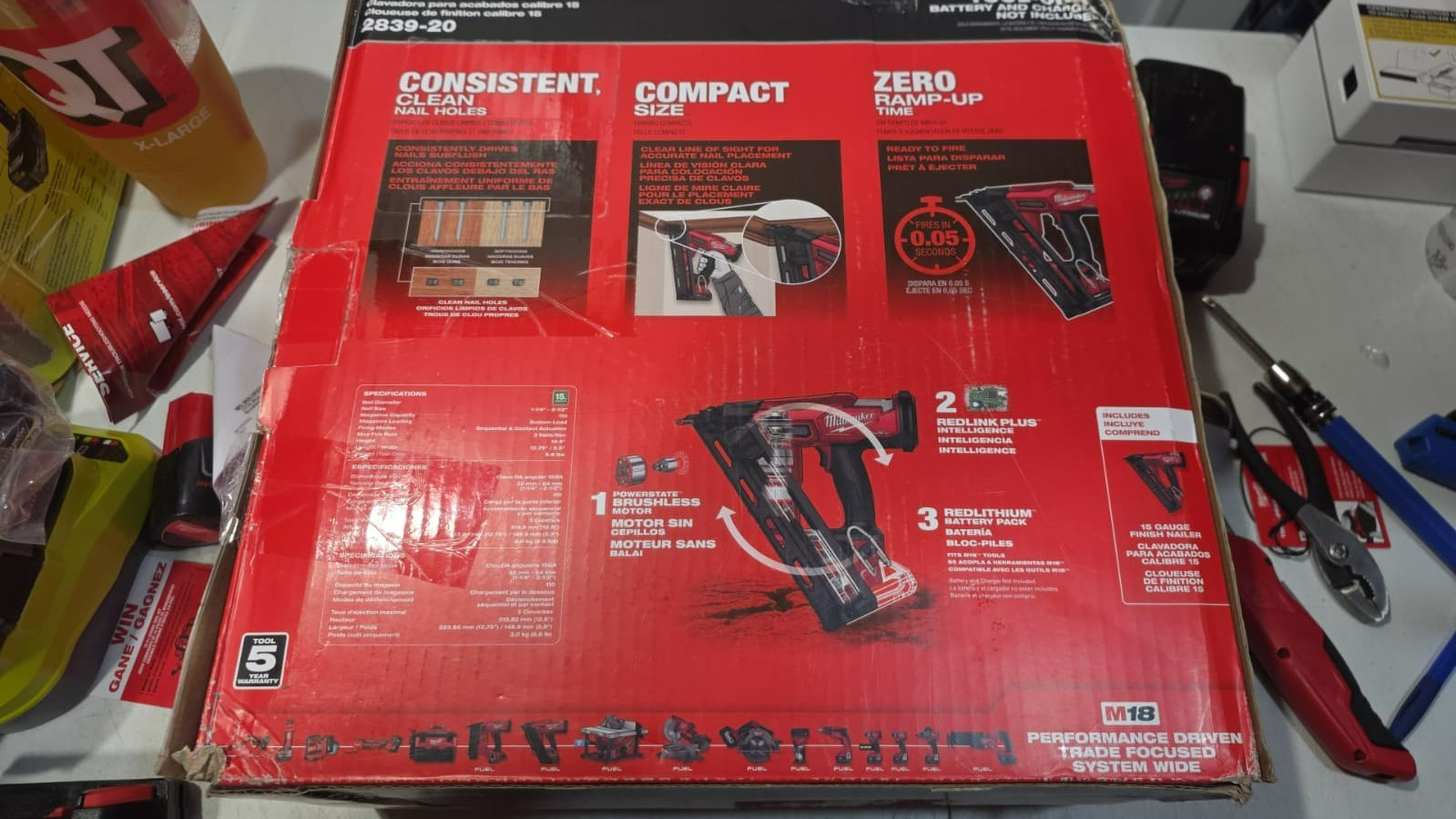 Milwaukee 2839-20 M18 FUEL 15 Gauge Finish Nailer OPEN BOX