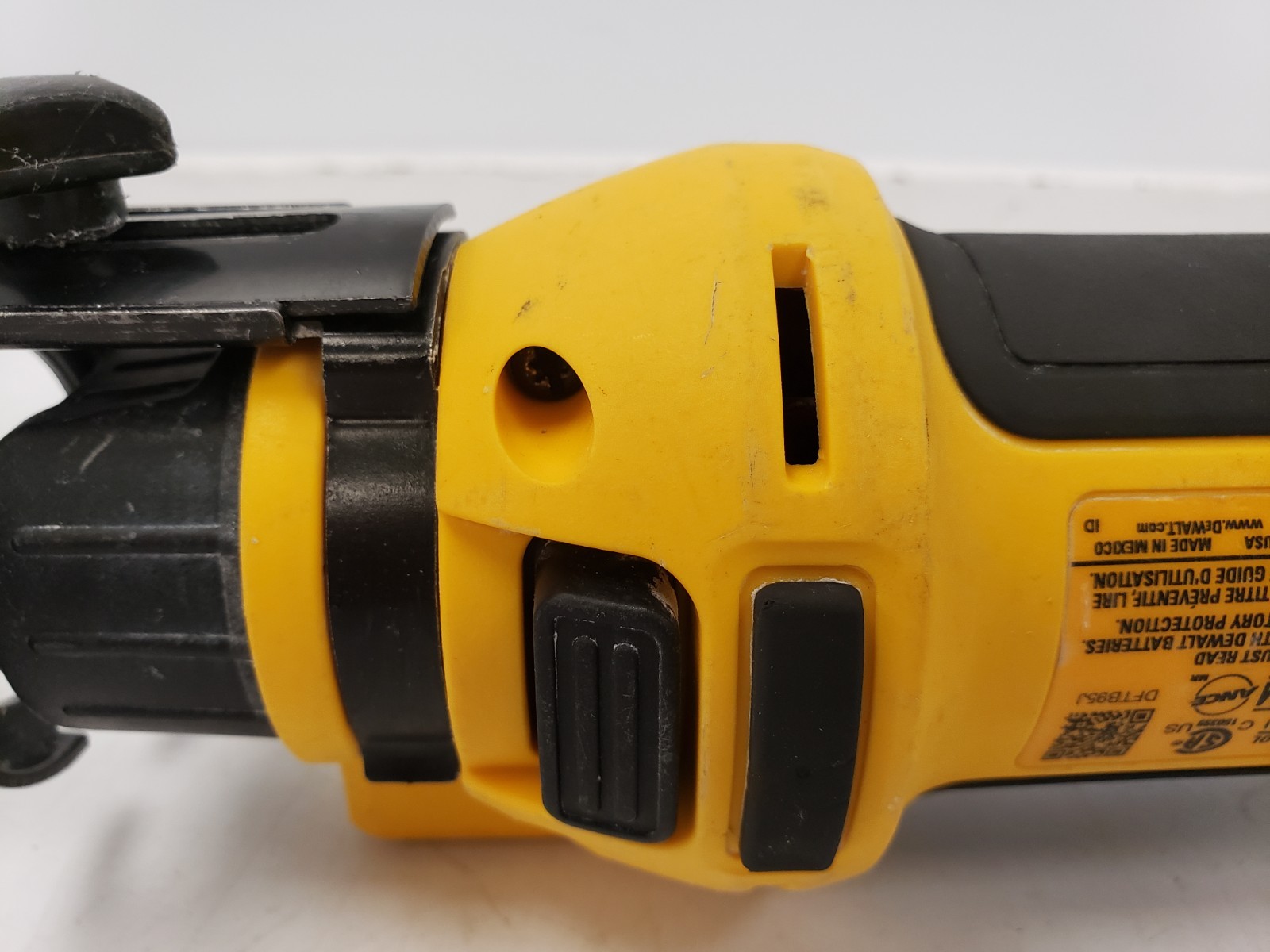 (9908927) Dewalt DCS551 Cut-Out Tool
