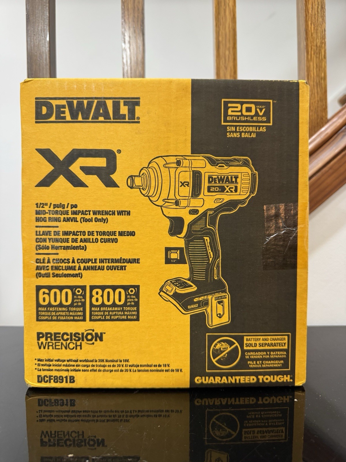 DEWALT DCF891B 20 Volt 1/2 mid Torque Impact Wrench
