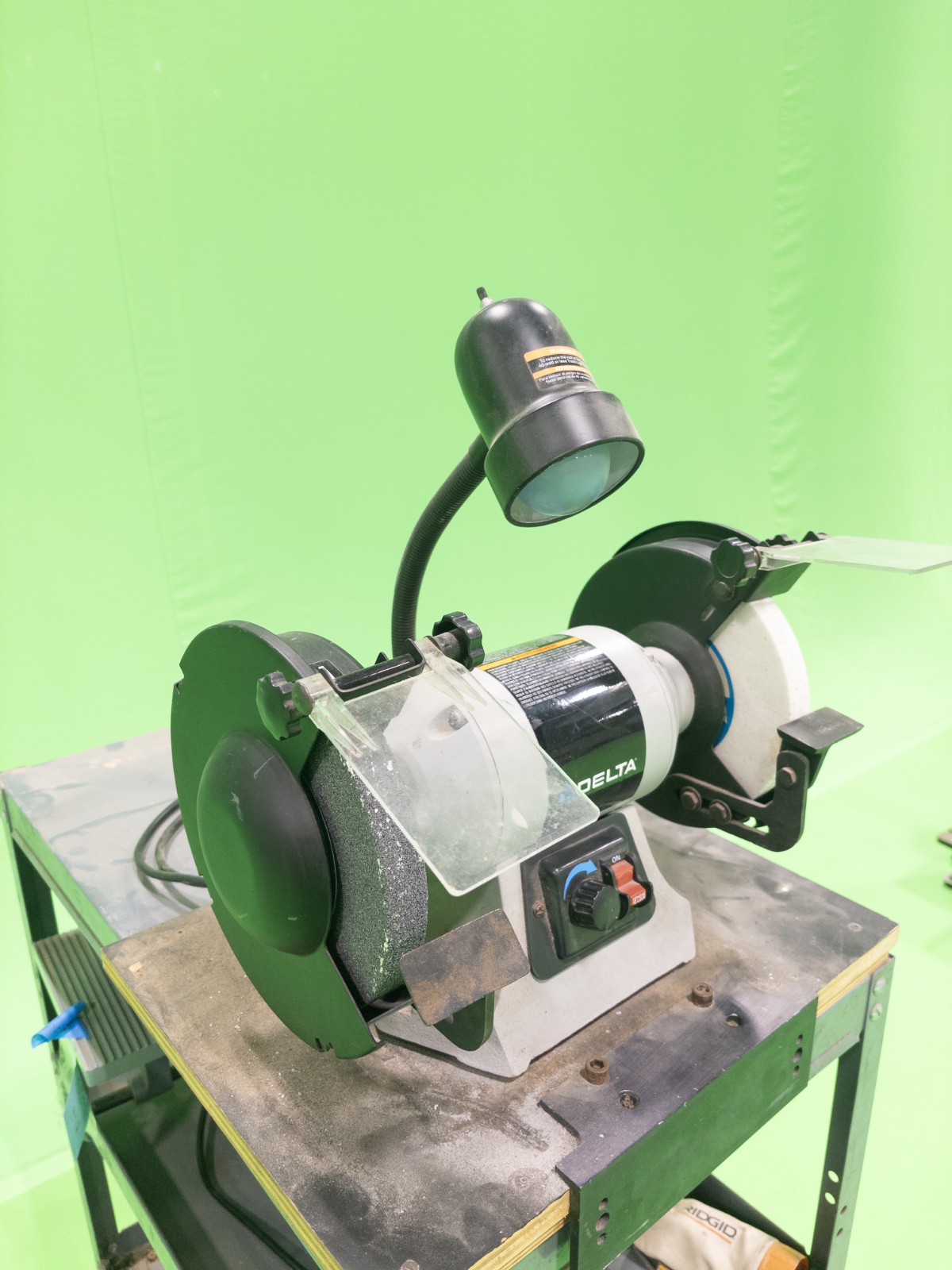 Delta GR450 8&Prime; Variable Speed Bench Grinder