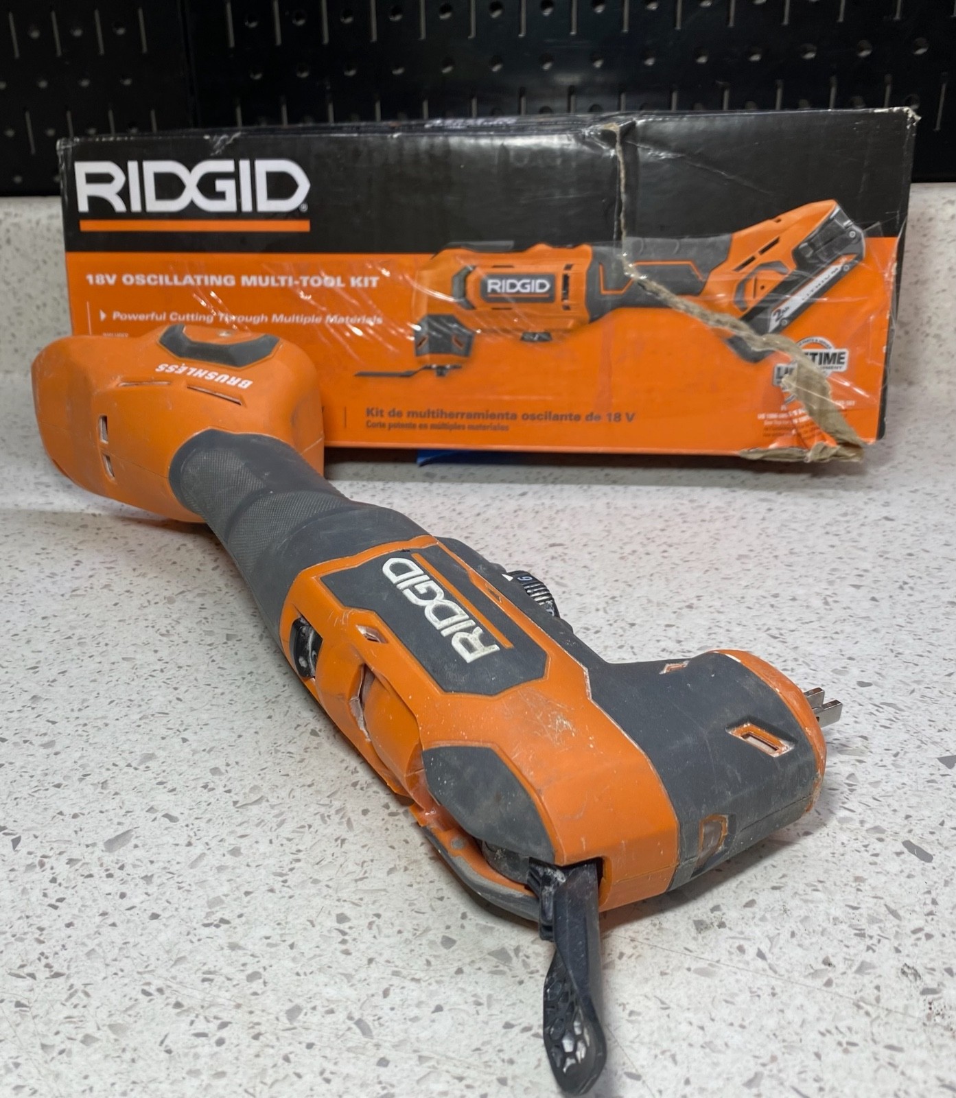 ** PARTS ONLY ** Ridgid 18V Oscillating Multi Tool R86241K