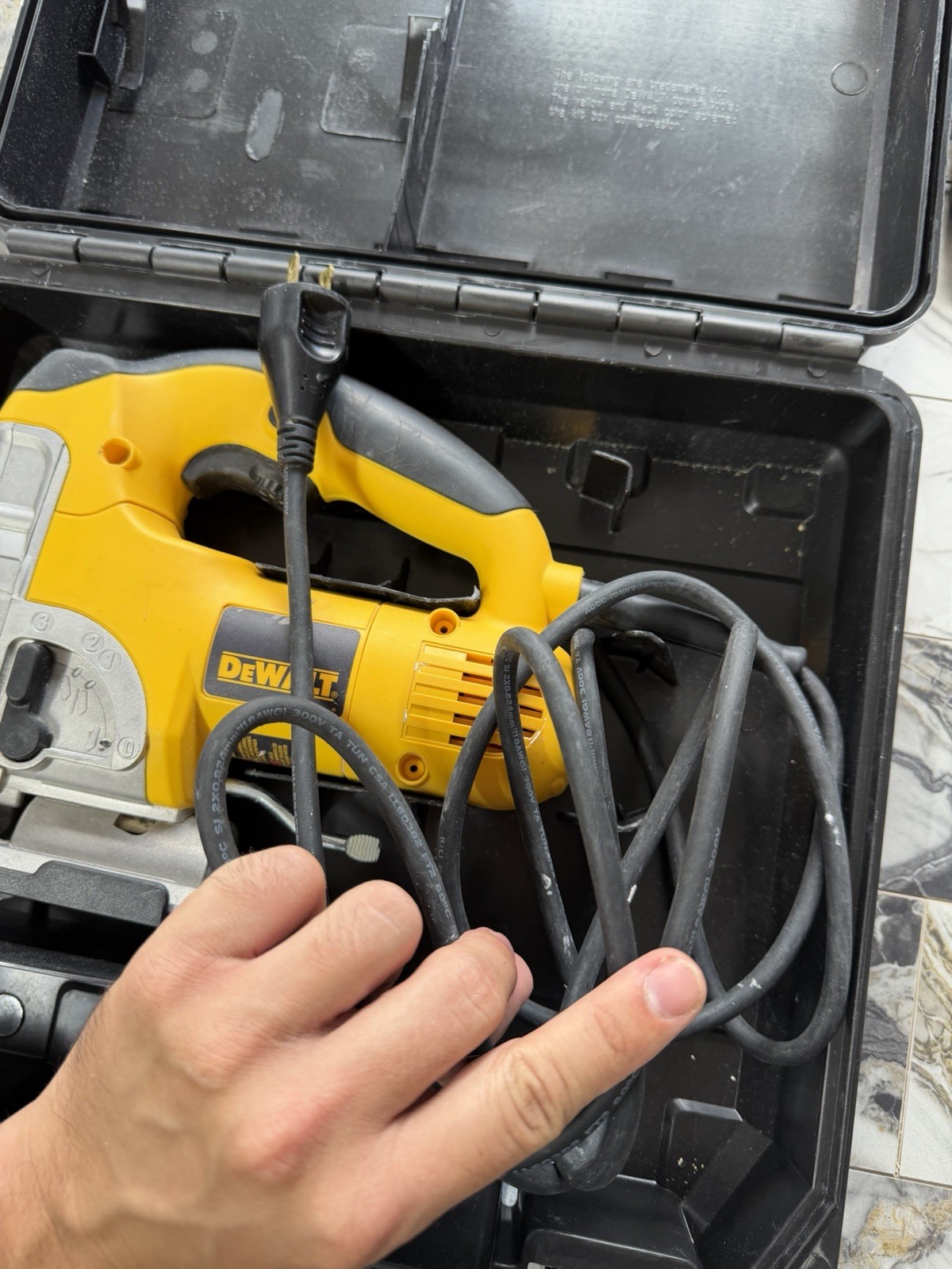 DEWALT DW331K 6.5A 120V Corded Electric Orbital Jigsaw Kit w/ Case