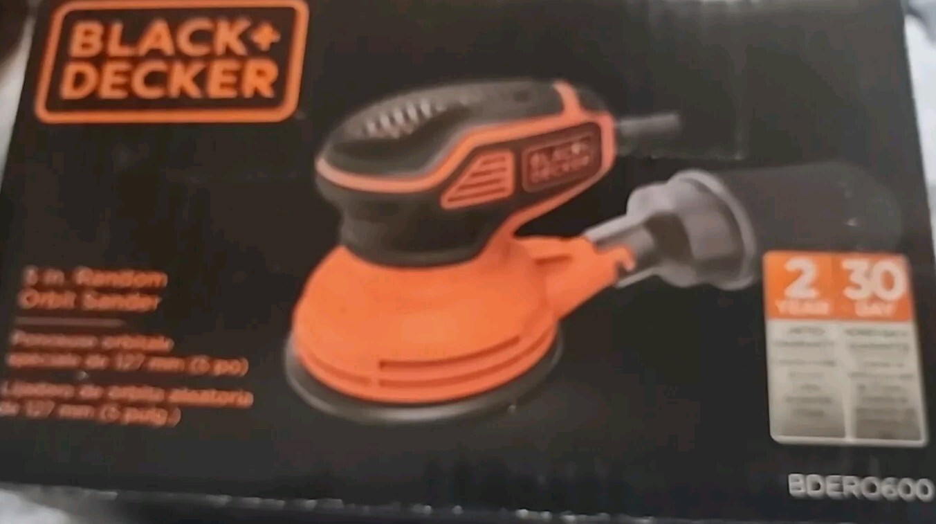 BLACK+DECKER 2.4 Amp 5 in. Random Orbit Sander Electric (BDERO600)