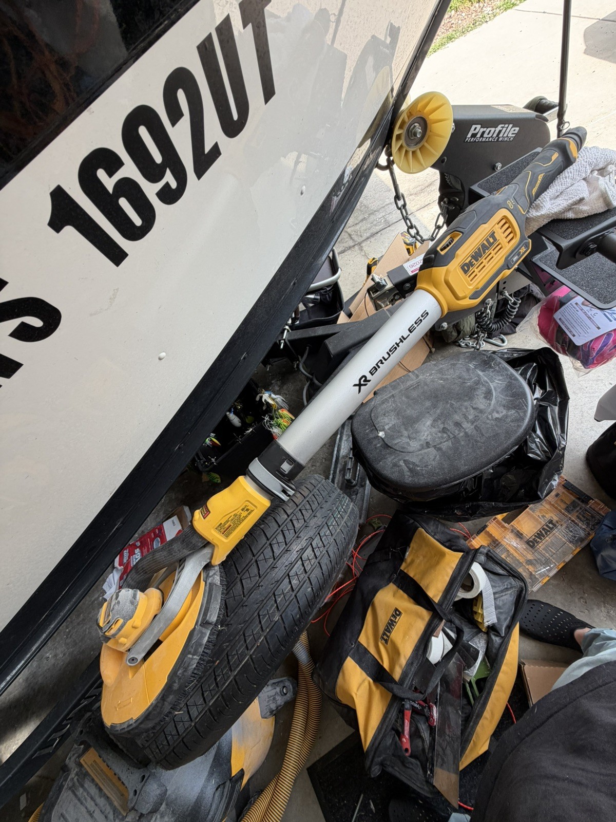20V DeWALT DCE800B XR Brushless Battery-OP Cordless Drywall Sander BARE TOOL