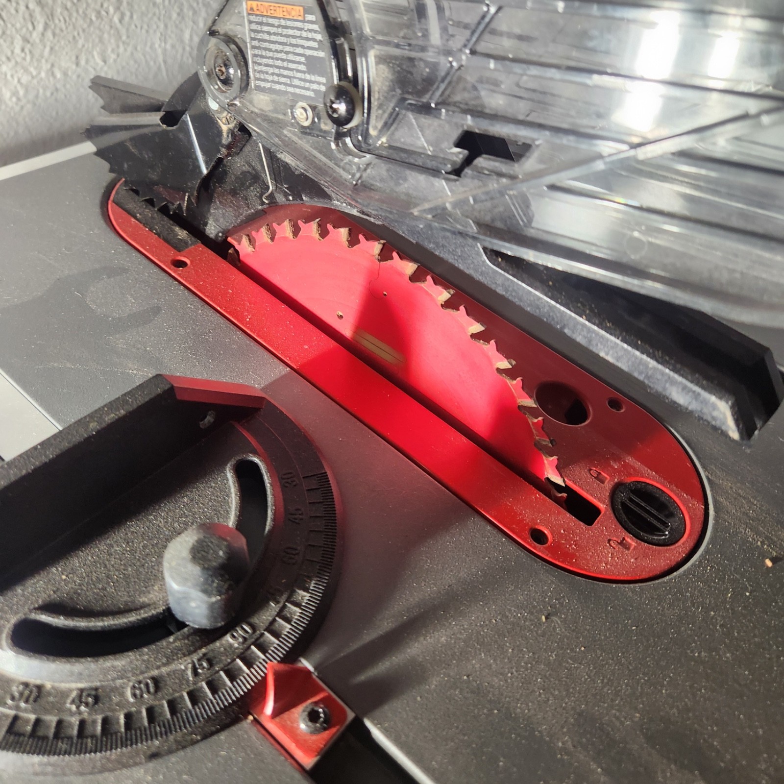 Milwaukee 8-1/4 in. Table Saw with (1) 12.0 battery, DADO and 60T Fi Blades