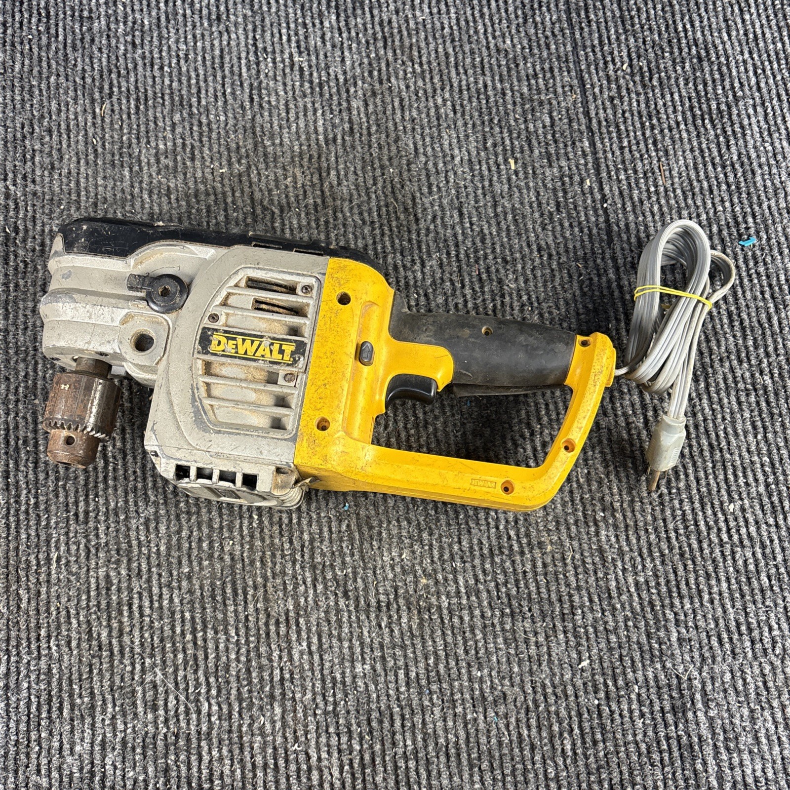 DEWALT DWD460 1/2-Inch VSR Stud and Joist Corded Drill with Bind-Up Control