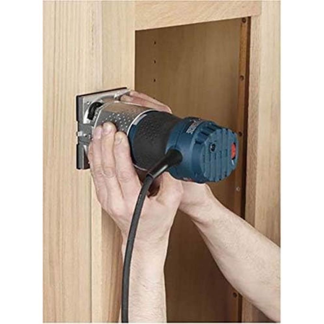 Bosch Colt Palm 5.7 Amp 1 HP Fixed Base Variable Speed Router with Edge Guide