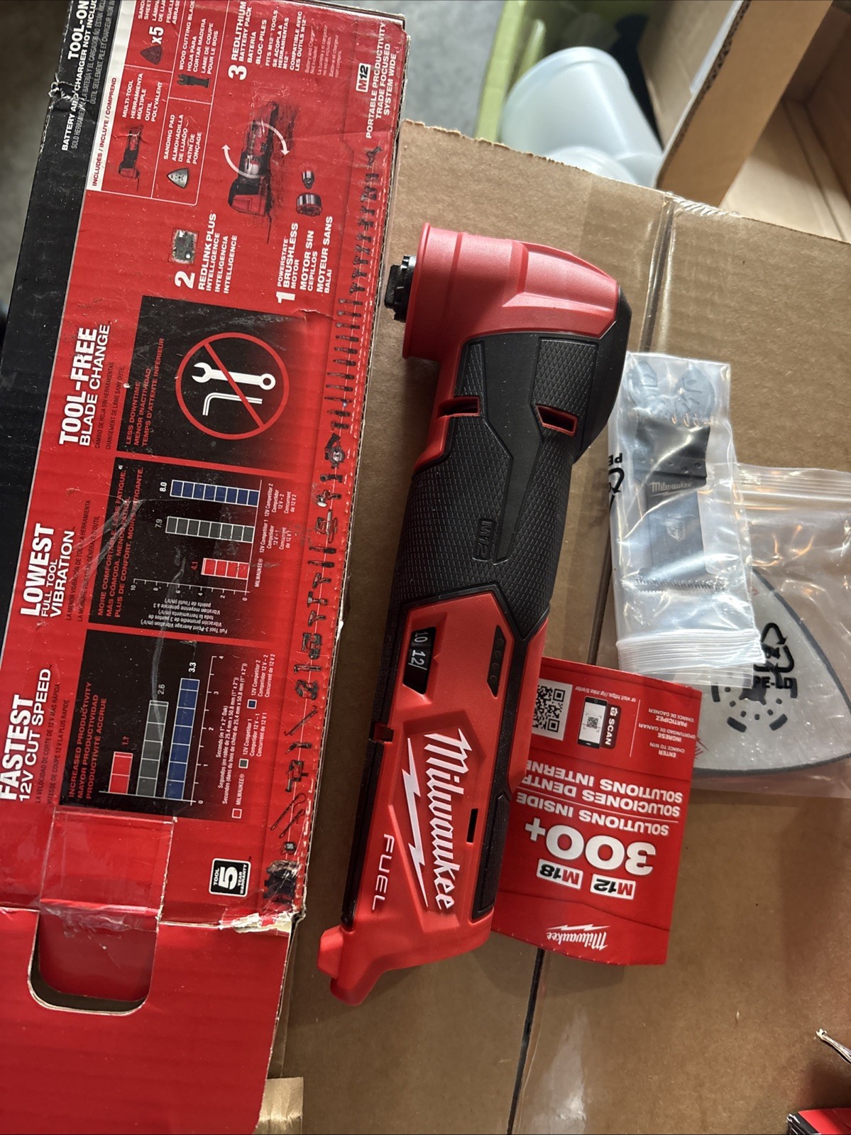 Milwaukee 2526-20 12V Oscillating Multi-Tool