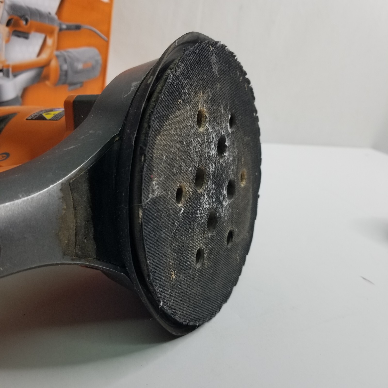 RIDGID 4 Amp Corded 6 in. Variable-Speed Dual Random Orbital Sander w/AIRGUARD 2
