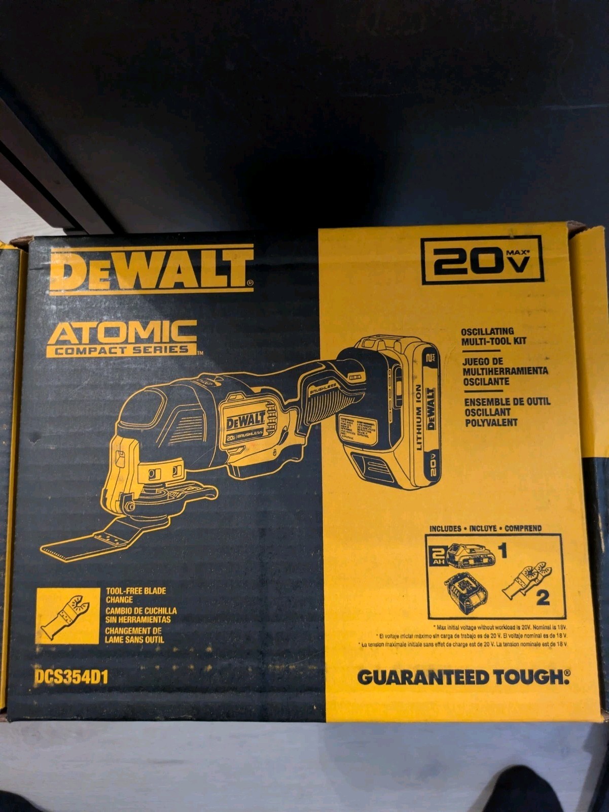 Dewalt ATOMIC 20V MAX Cordless Brushless Oscillating Multi Tool Kit DCS354D1