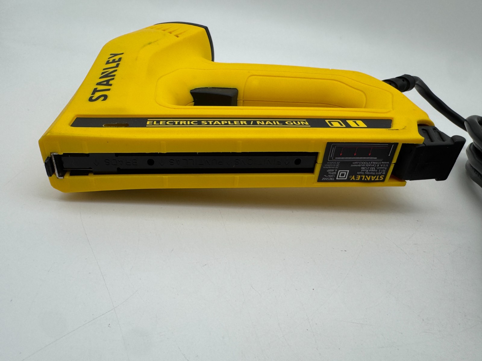 Stanley TRE550Z Staple And Brad Nail Gun Electric New Open Box