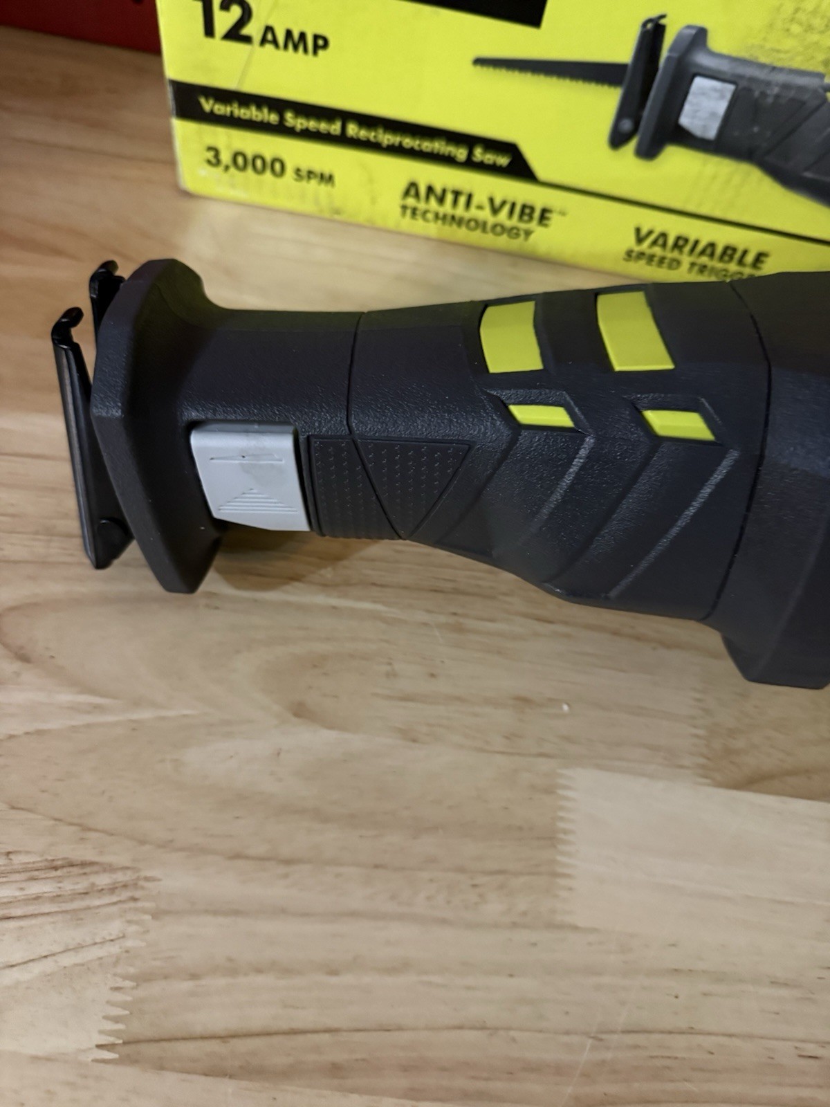 [Open Box] Ryobi 12 Amp Variable Speed Reciprocating Saw RJ186V + Diablo Blade