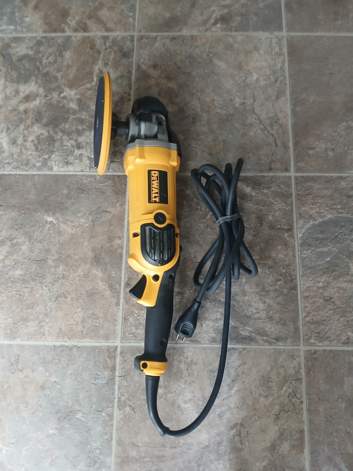 Rotary Buffing Kit (Read Description & Look At Pictures) Dewalt DWP849X