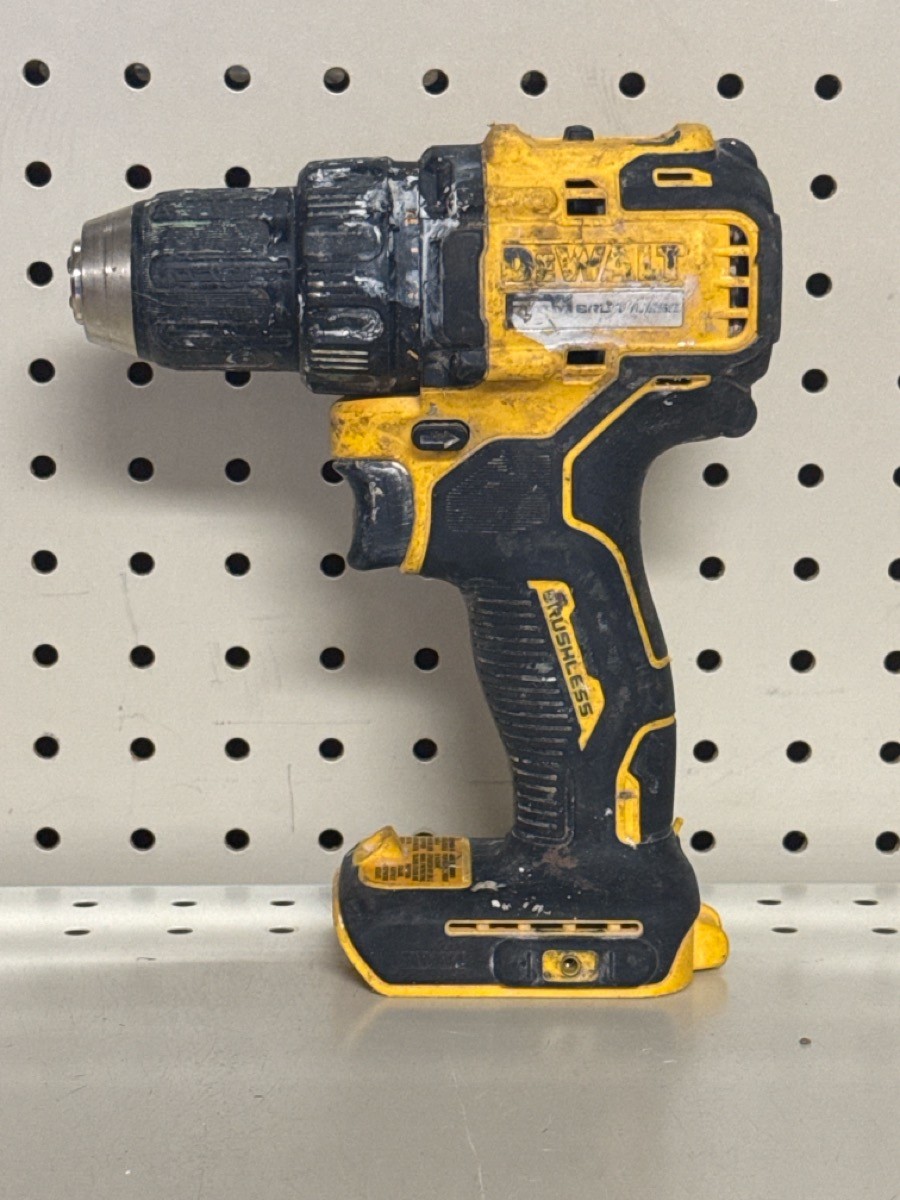 DEWALT DCD793 20V MAX Brushless Cordless 1/2 Inch Drill Driver (TDW040604)