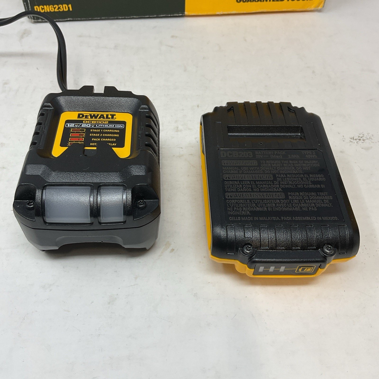Dewalt DCN623D1 Atomic 20V Max Brushless 23-Gauge Cordless Pin Nailer Kit