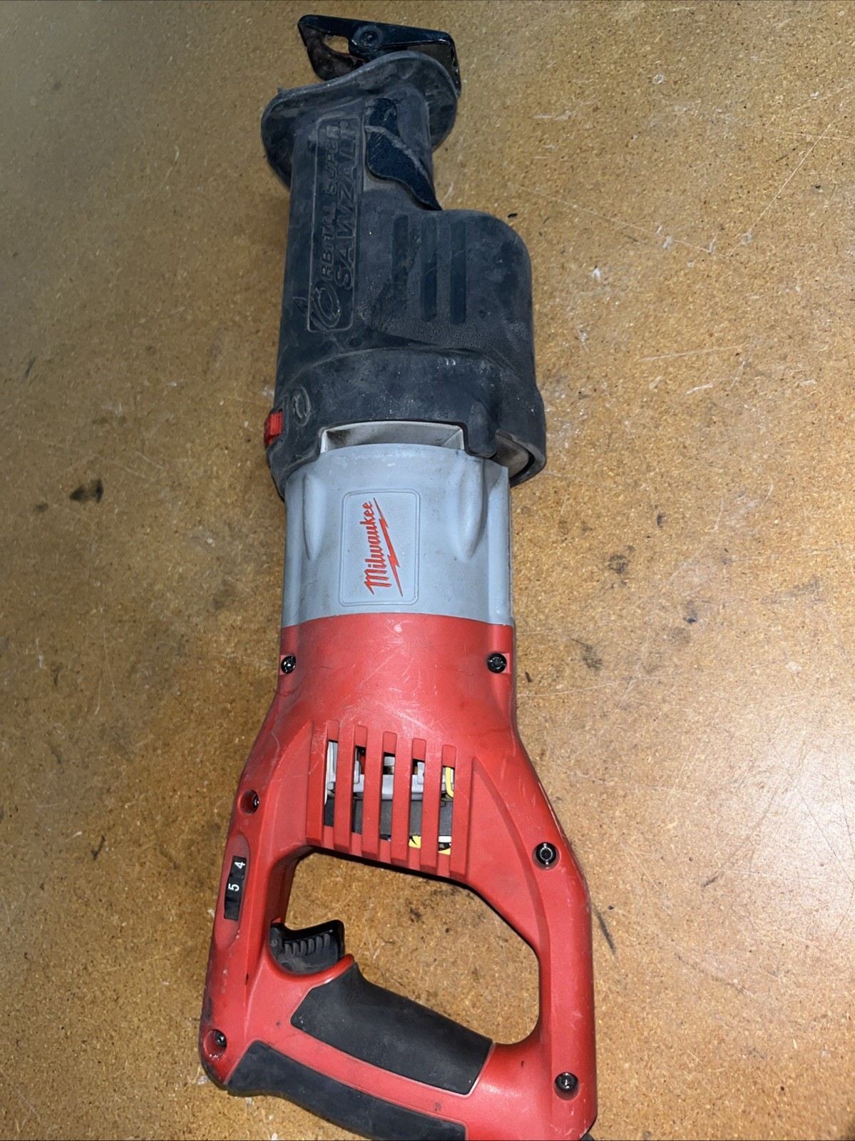 Broken Made In 2024 MILWAUKEE Reciprocating Saw 6538-21 6064
