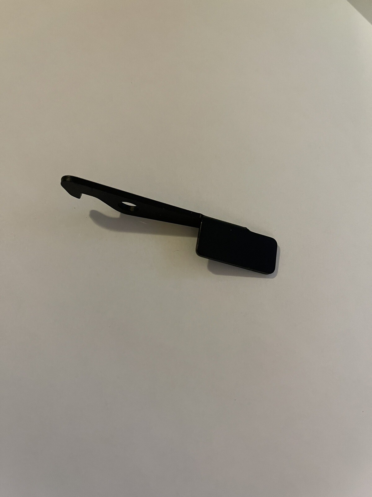Paslode #501125 Latch (T200-F18)