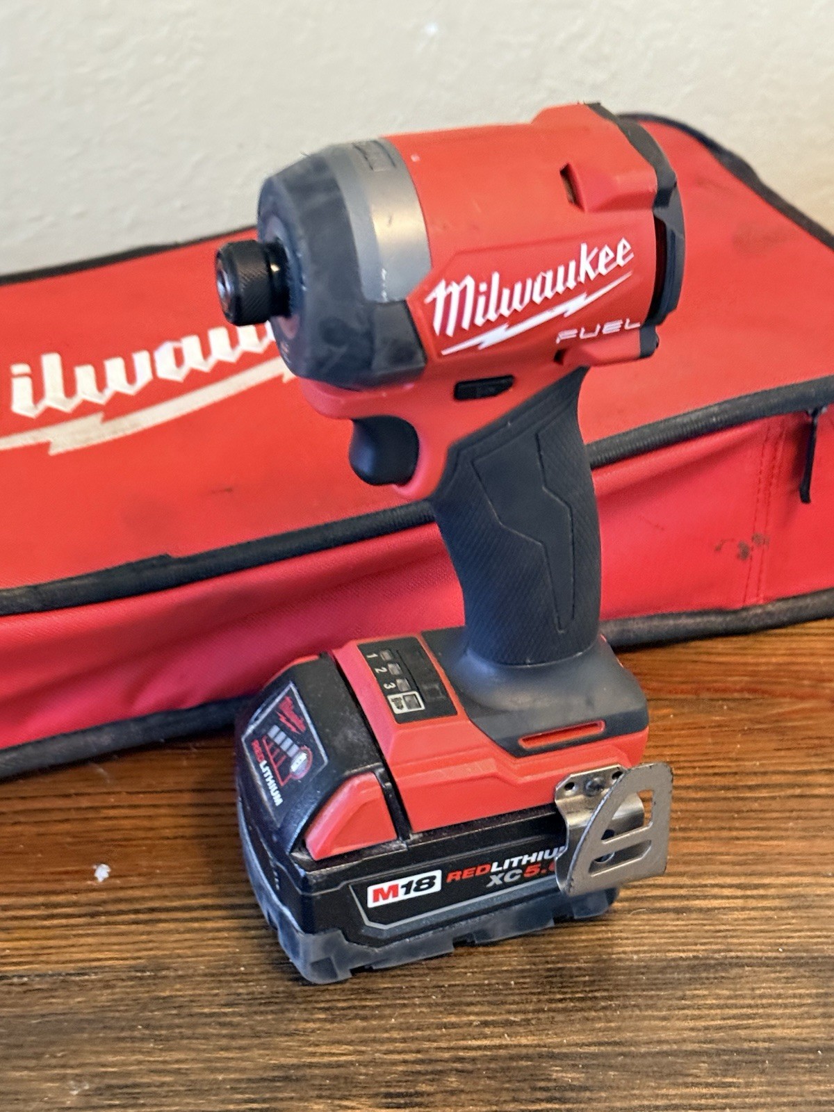 Milwaukee M18 FUEL Impact Driver Tool 2953-20 w/ Battery Lithium XC 5.0 & Case