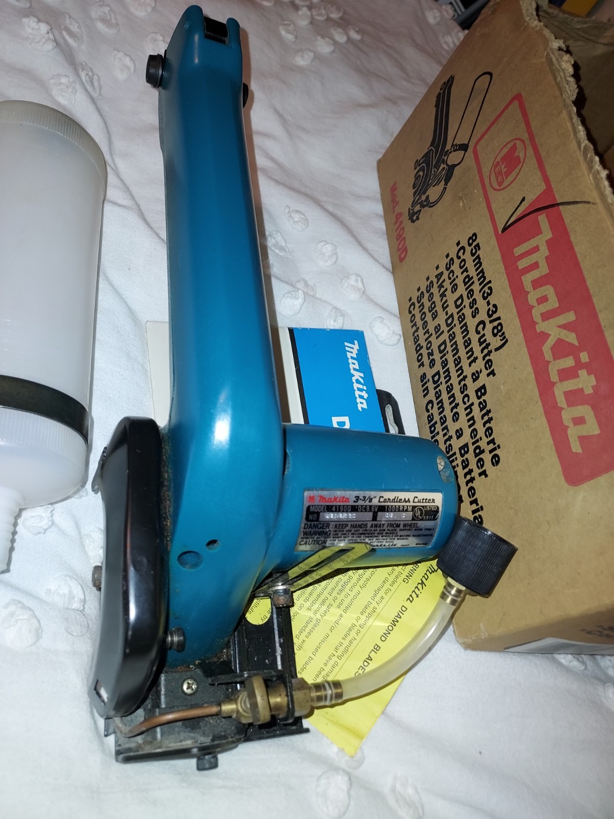 Makita 9.6v Wet Or Dry 4190D Saw Cordless