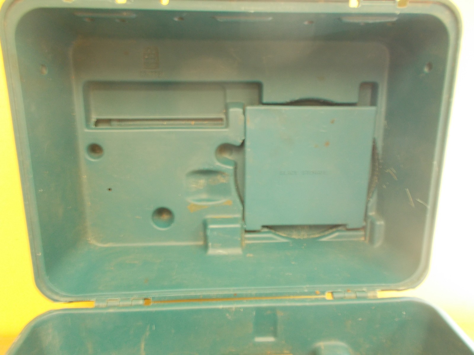 MAKITA ELECTRIC CIRCULAR SAW 5007MG ~~ CASE ONLY ~~ ~~ NO SAW ~~