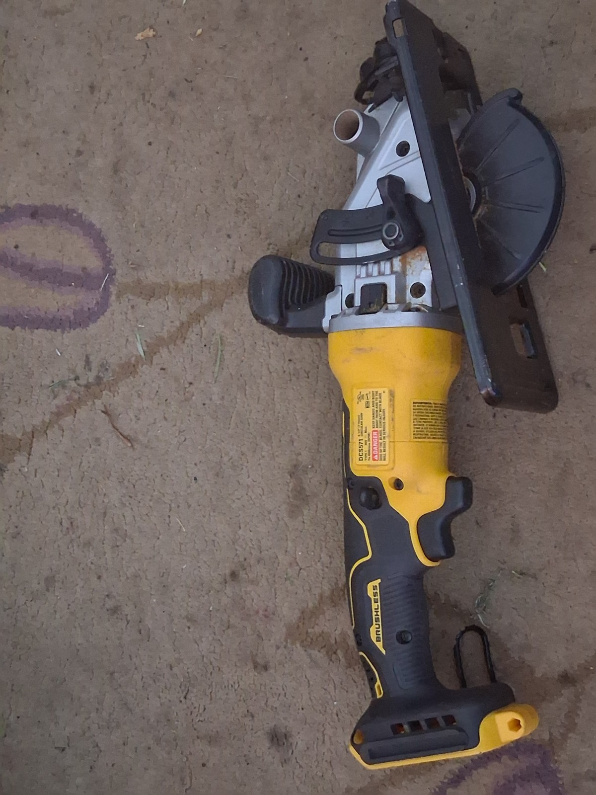DeWalt DCS571 ATOMIC 20V MAX Brushless 4-1/2&Prime; Cordless Circular Saw (Tool Only)