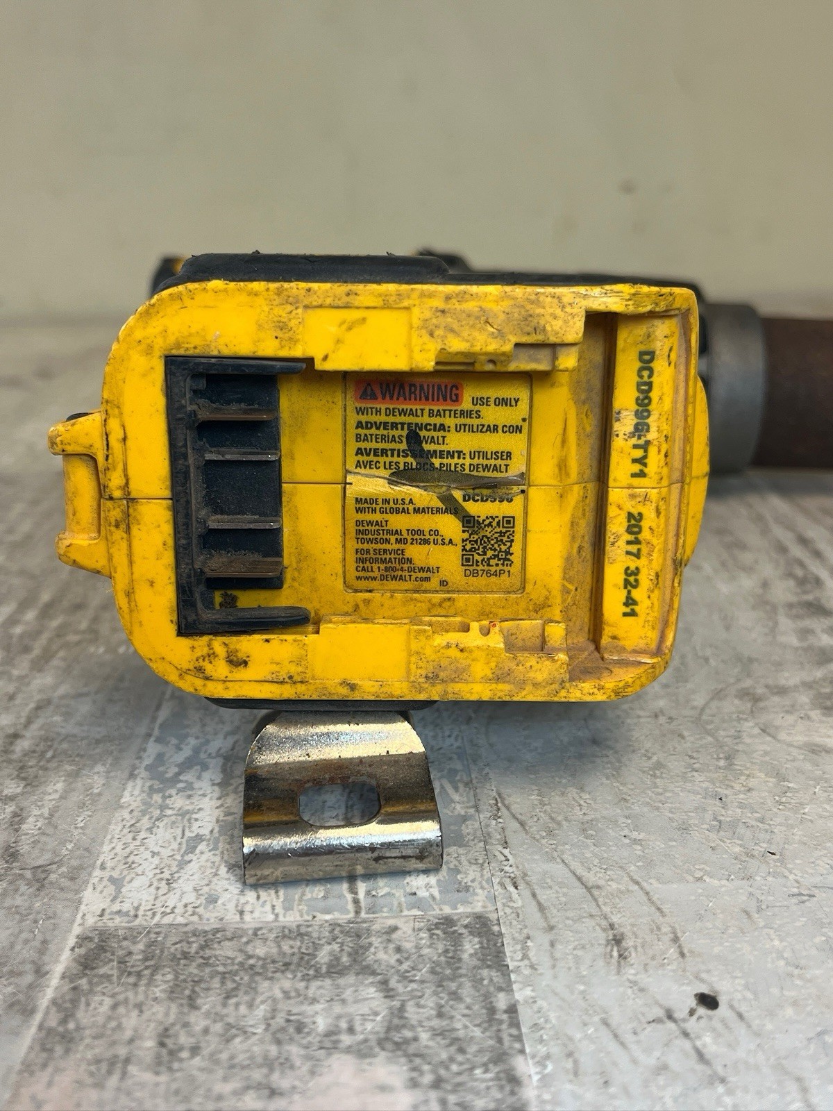 DeWalt DCD996 20V MAX XR Brushless Cordless 1/2&Prime; Hammer Drill Driver (P03059971)