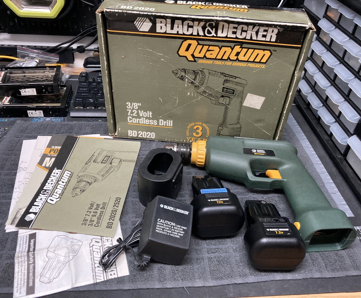 Black & Decker Quantum 3/8&Prime; Cordless Drill SD2020 w/ Original Box, Documentation