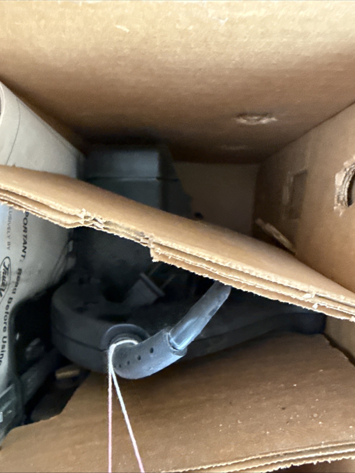 MASTER MECHANIC 10 Amp 7 1/4&Prime; CIRCULAR SAW–New in Damaged Box! 4800 Rpm
