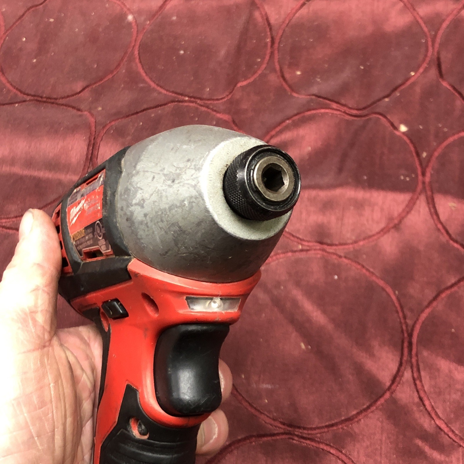 Milwaukee 2656-20 1/4&Prime; M18 Cordless Battery Hex Impact Driver 18 Volt 18V (LOOK)