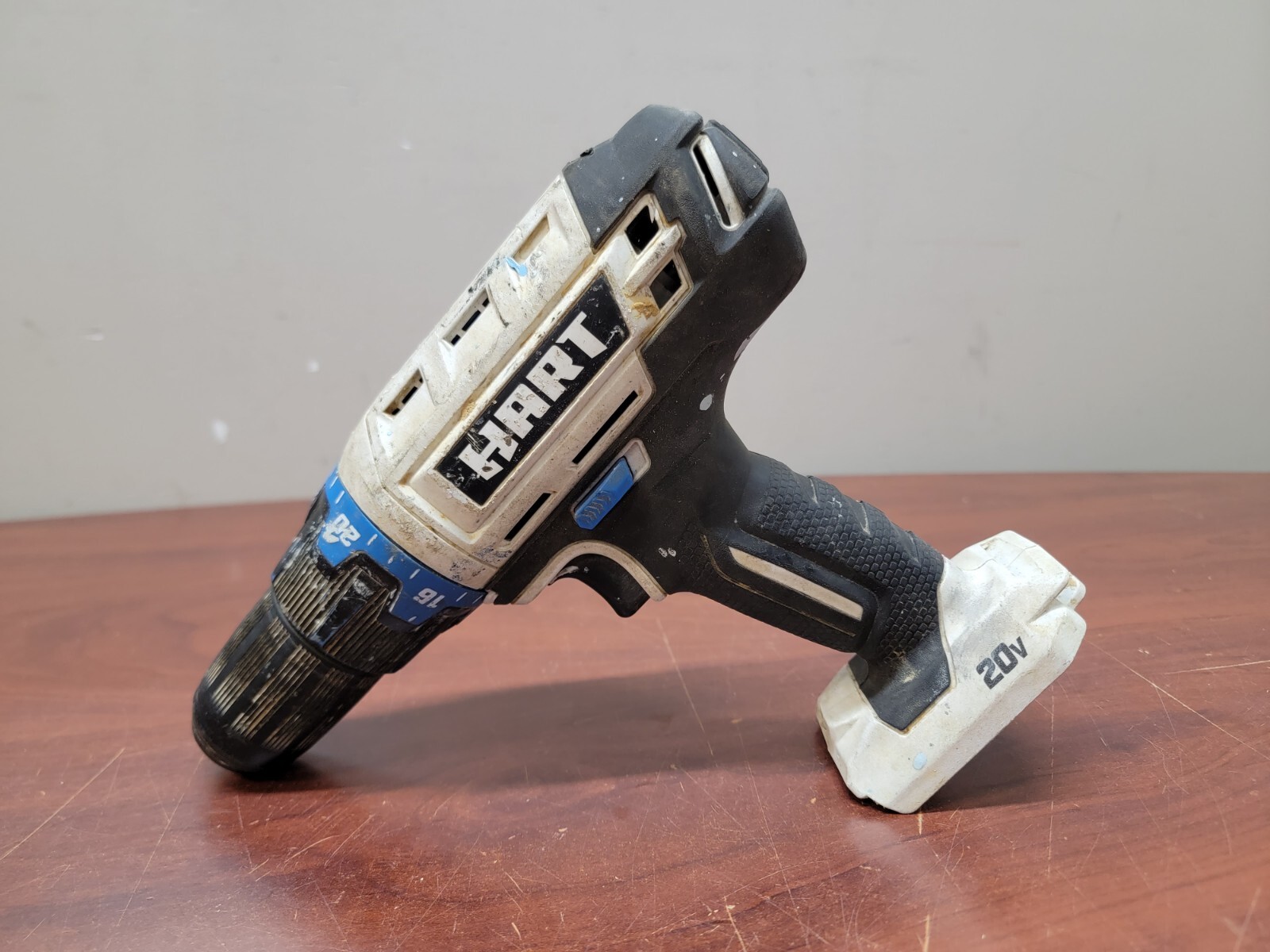 Hart Tools Cordless Li-Ion 1/2&Prime; Drill Driver HPDD01VN c-x