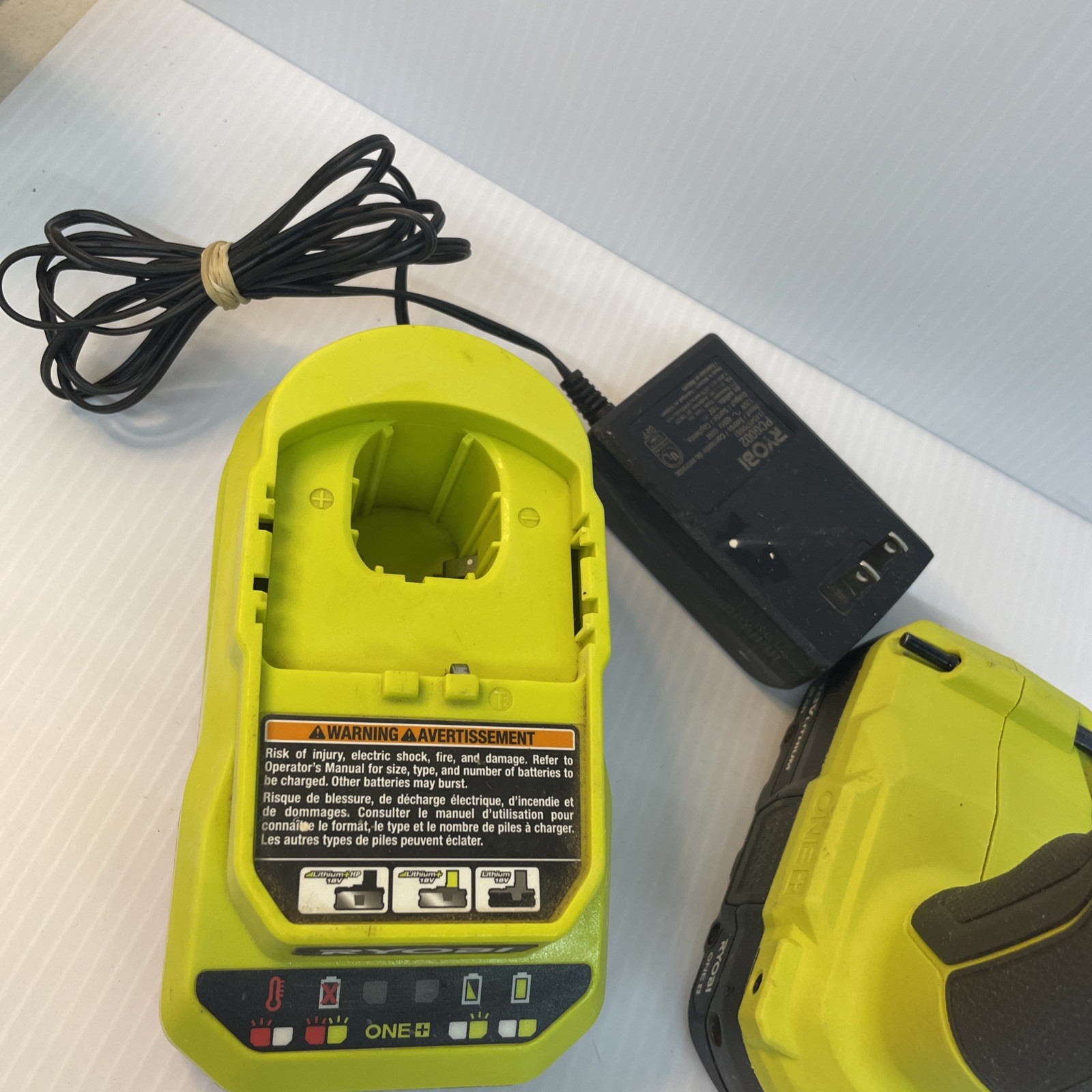 Ryobi ONE+ 18V Cordless Oscillating Multi-Tool Kit with 2.0Ah Battery -Pre Owned