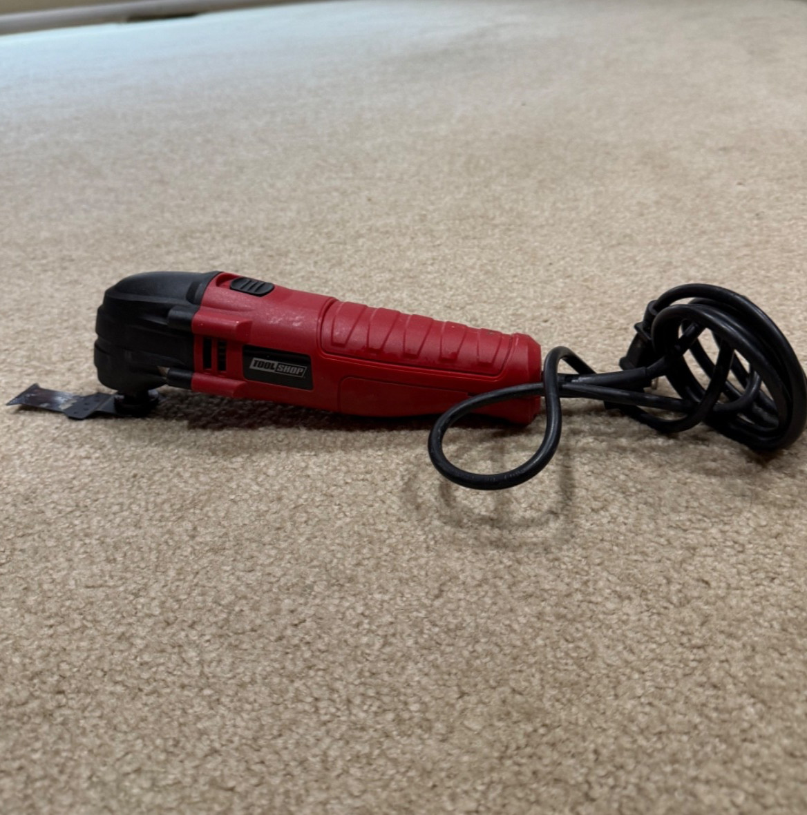 Tool Shop 1.5 Amp Corded Oscillating Multi Tool Saw Cutter Scraper w/ Blade