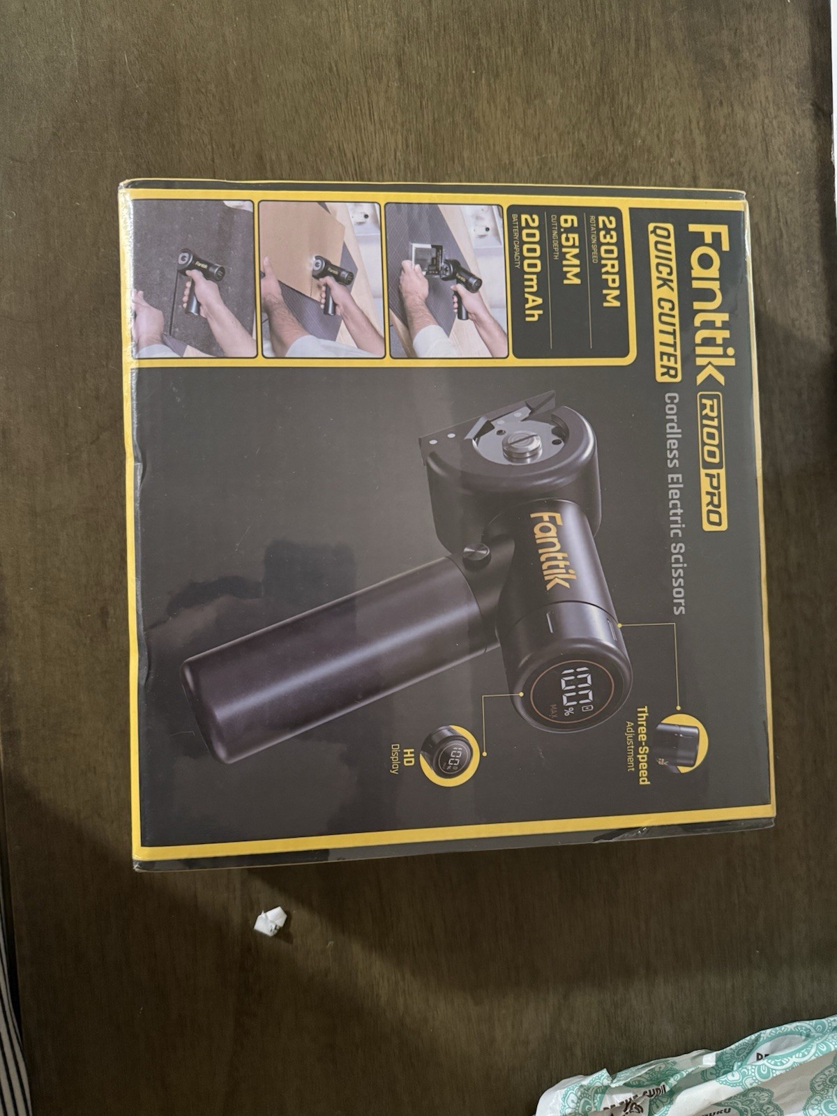 Fanttik R100 PRO Cordless Electric Screwdriver 3.7V 2000mAh 8pc Set