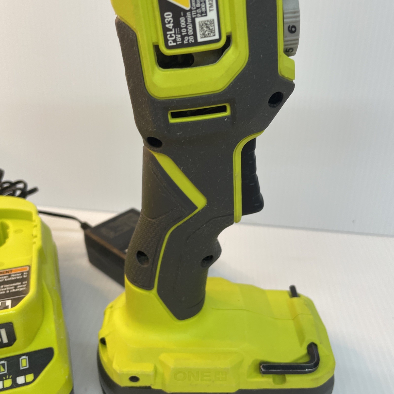 Ryobi ONE+ 18V Cordless Oscillating Multi-Tool Kit with 2.0Ah Battery -Pre Owned