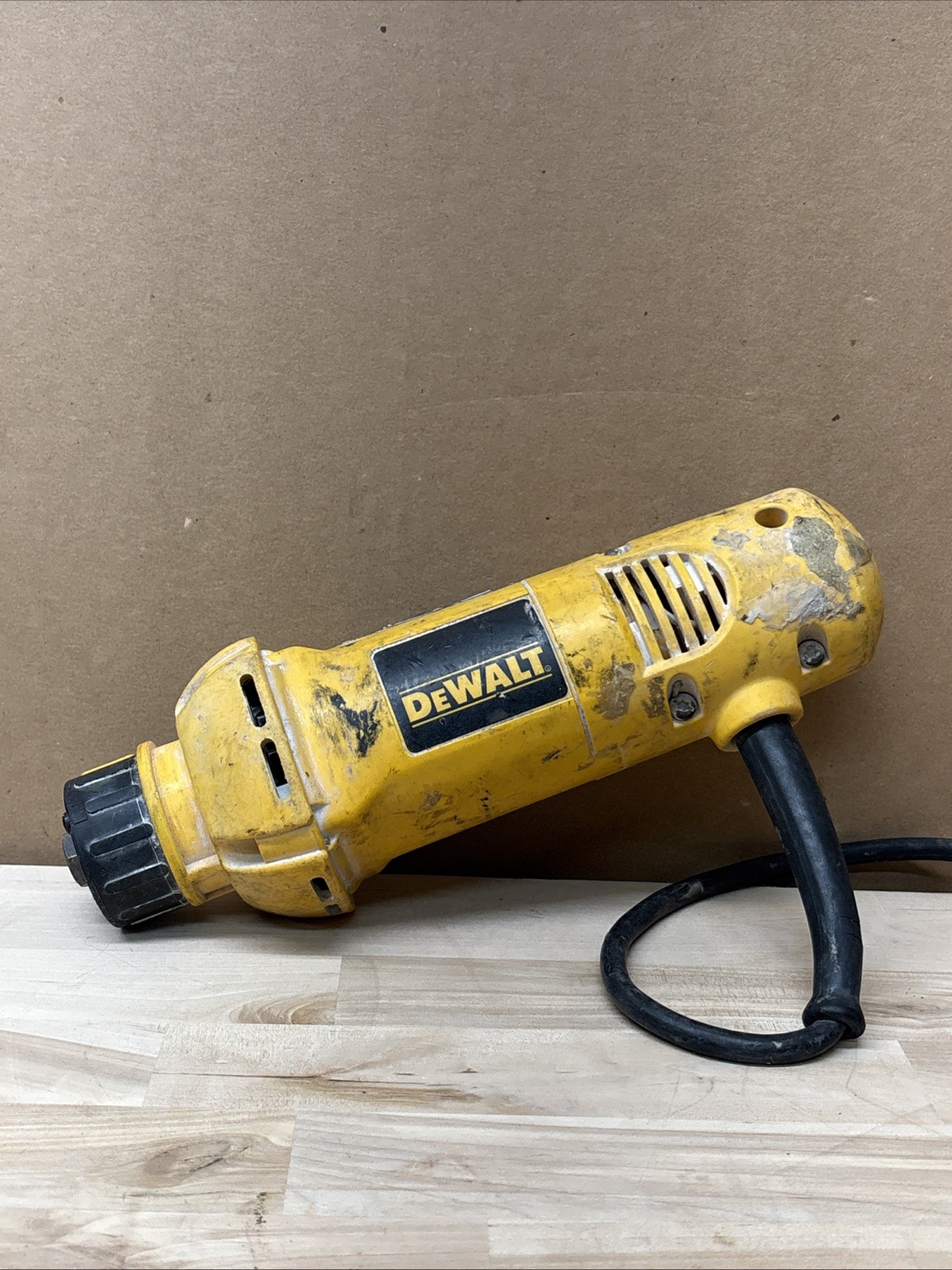 DeWALT DW660 Heavy-Duty Drywall Cut-Out Rotary Tool 5 Amp TESTED WORKING