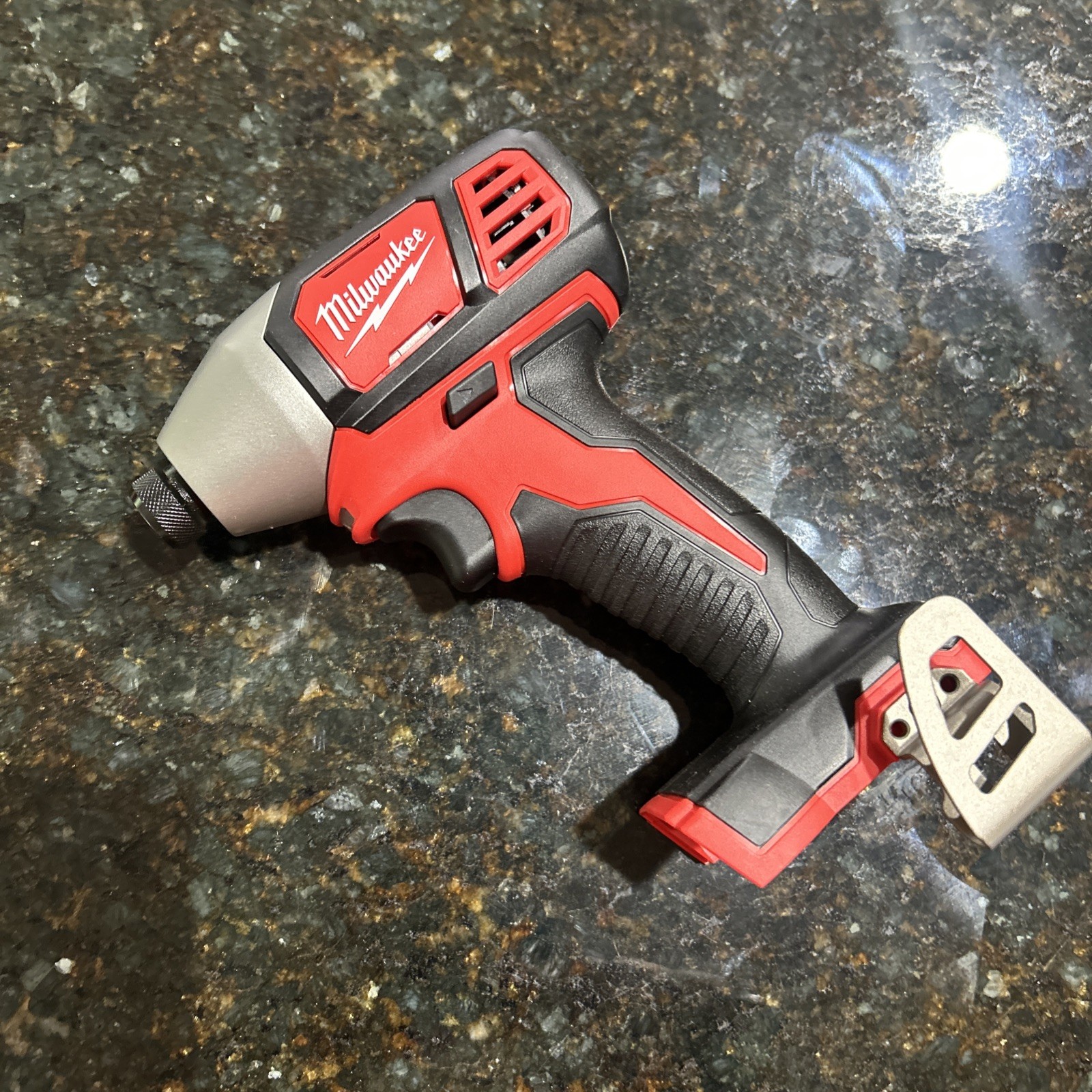 NEW NO BOX Milwaukee 2656-20 1/4&Prime; M18 Cordless Battery Hex Impact Driver 18V