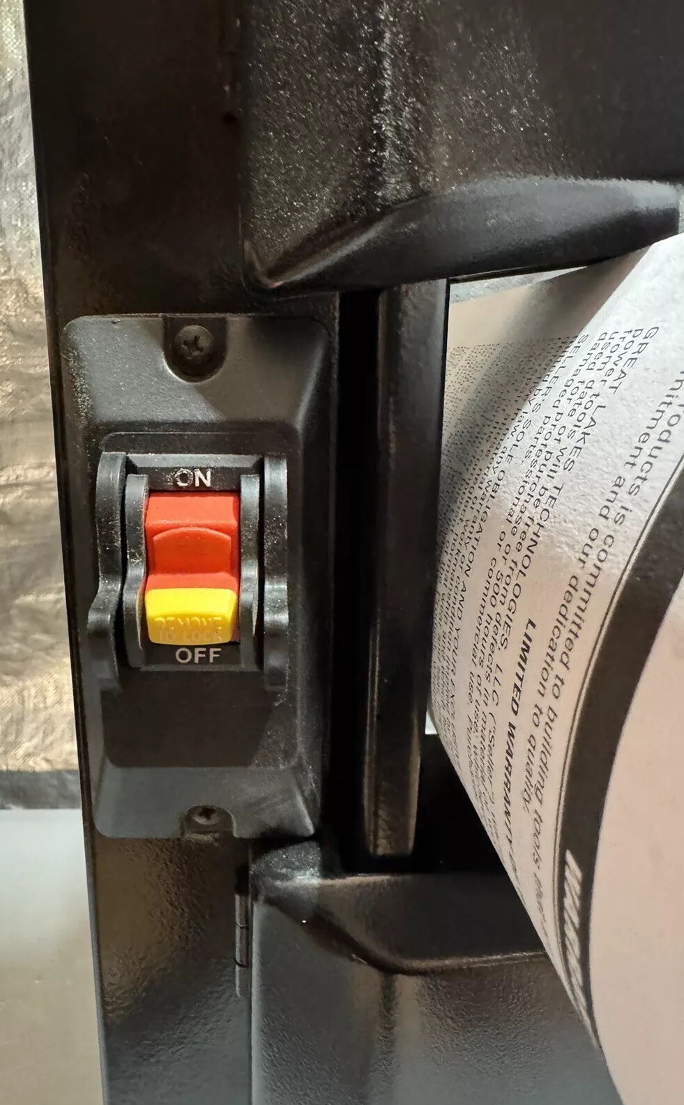2.8-Amp 9-Inch Benchtop Band Saw