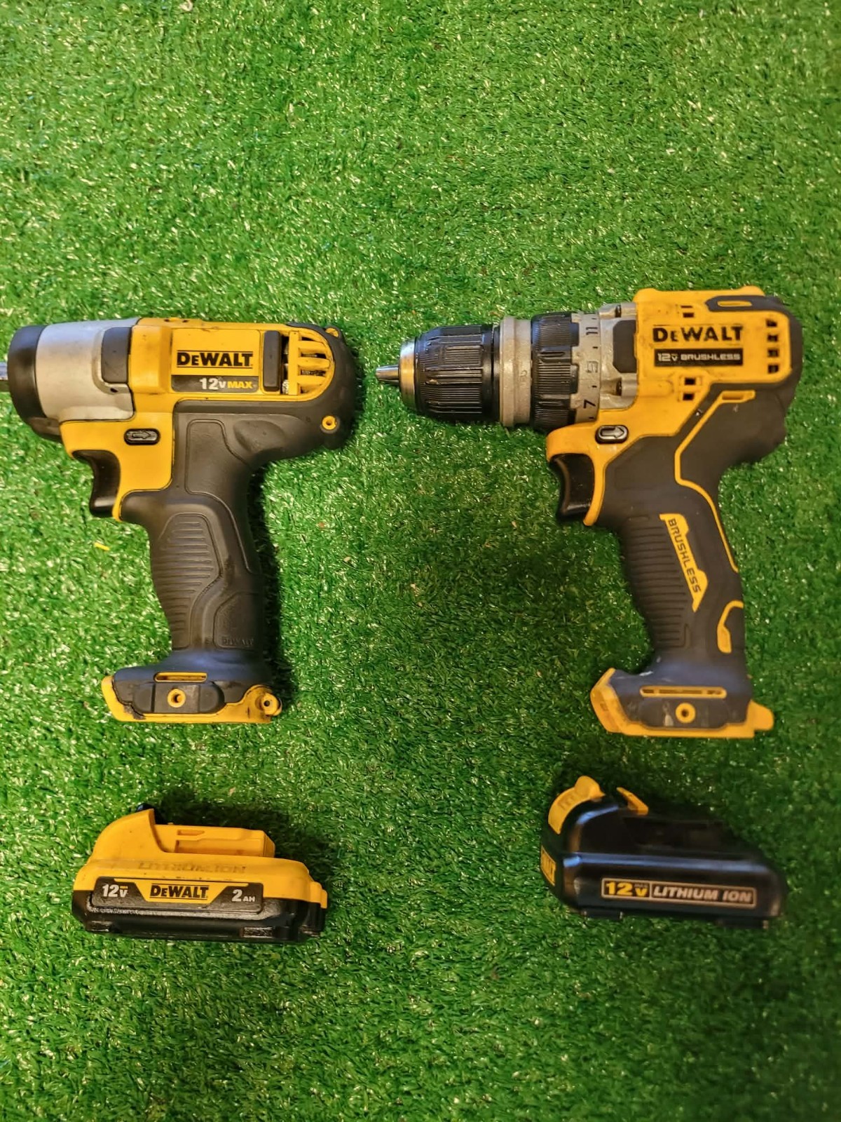 Dewalt DCD703 3/8&Prime;Drill , DCF813 Impact, 2 Batteries 2.0 & 1.3AH