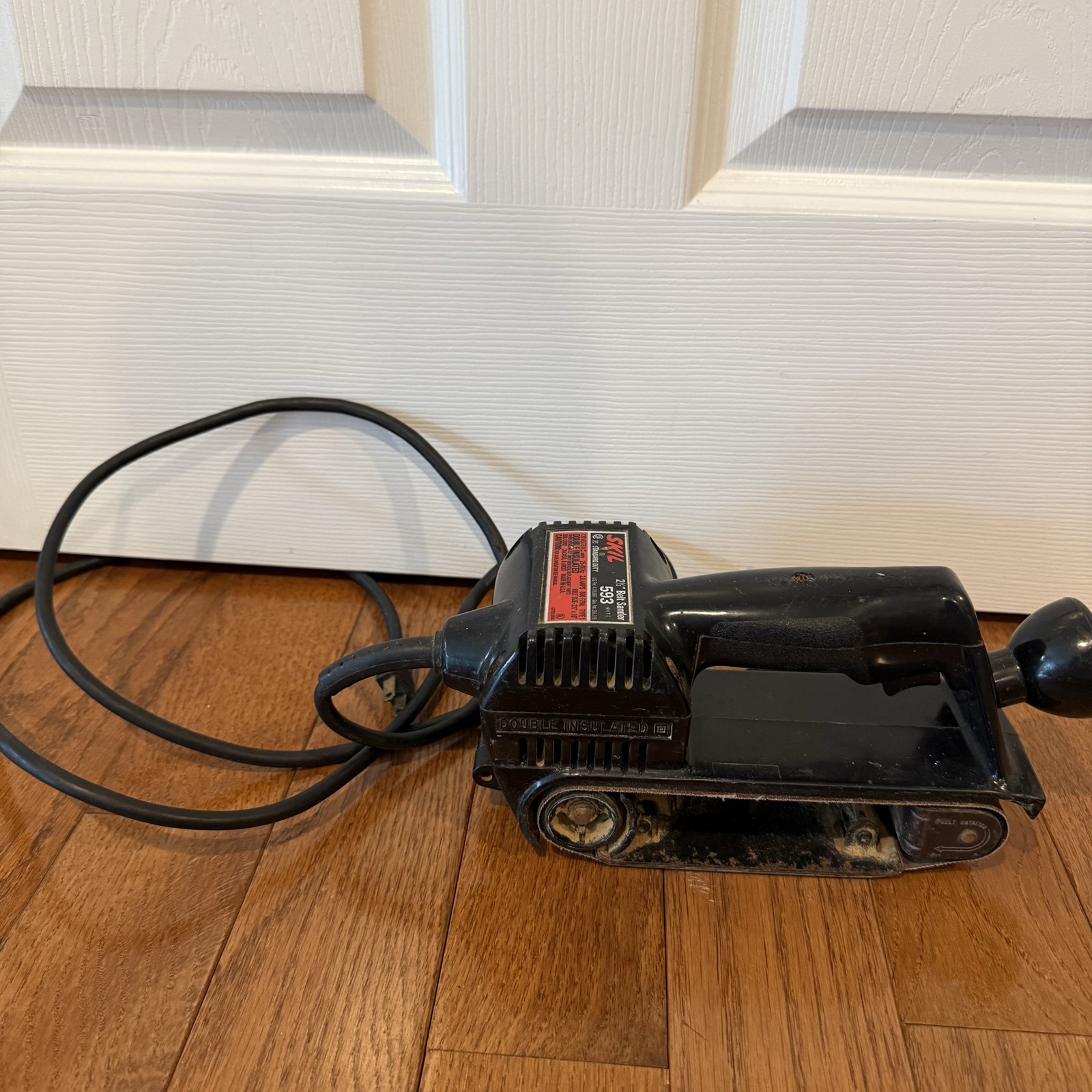 Skil Sand Cat 593 Belt Sander 2.8A 2 1/2&Prime; x 16&Prime; Corded Electric