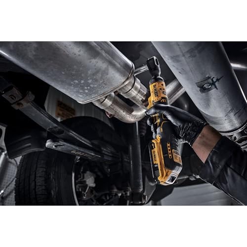 DEWALT ATOMIC 20V Cordless Ratchet 3/8in DCF513B