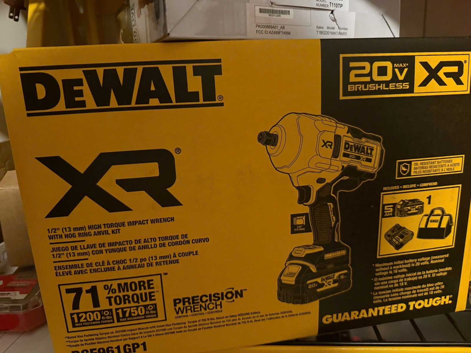 Dewalt 20V XR 1/2&Prime; High Torque Impact Wrench w/ Hog Ring Anvil KIT (DCF961GP1)
