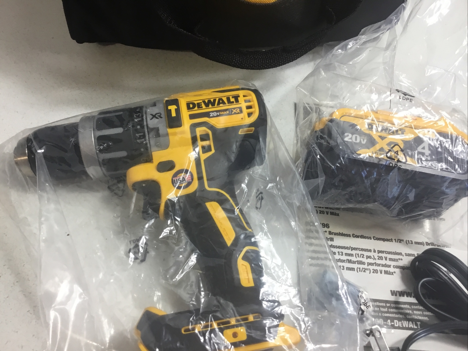 OEM DEWALT DCD796 20V 4AH Cordless Compact Hammer Drill Driver Charger Bag Kit