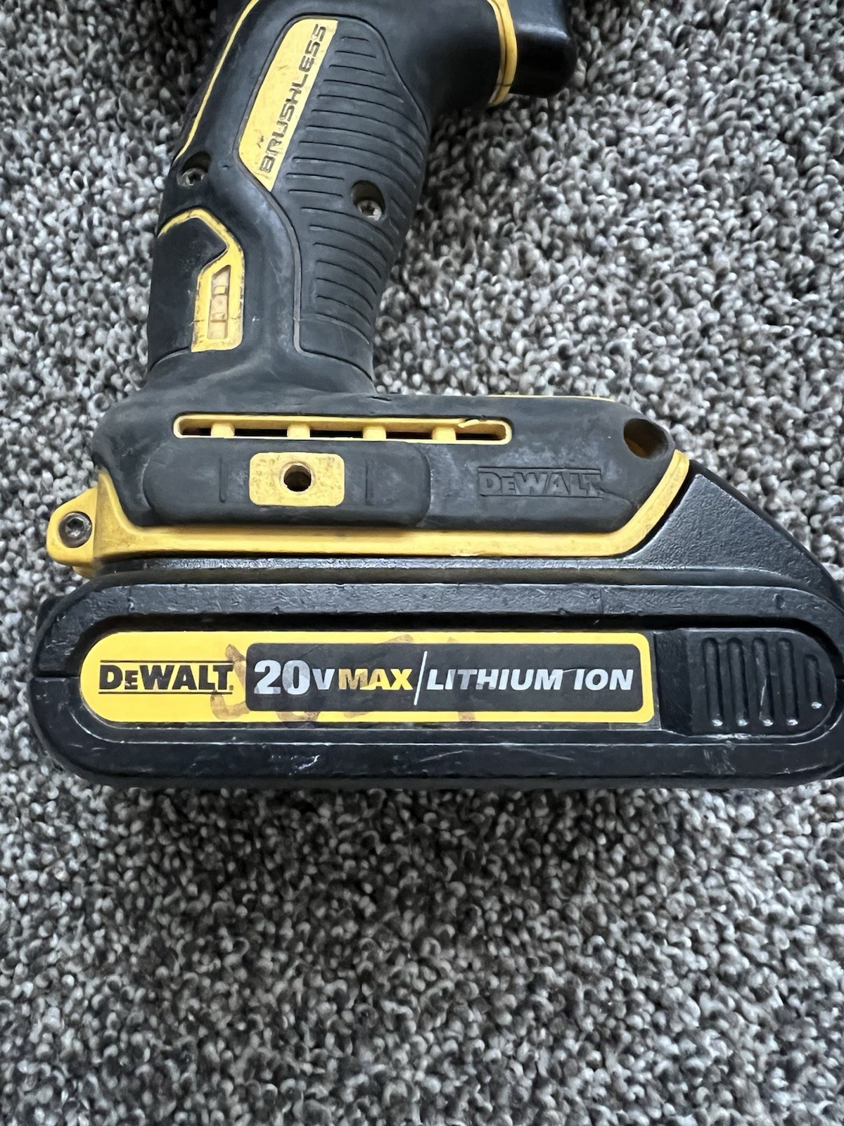 DEWALT DCF787 20V Cordless Impact Driver With 1.3Ah Battery And Charger