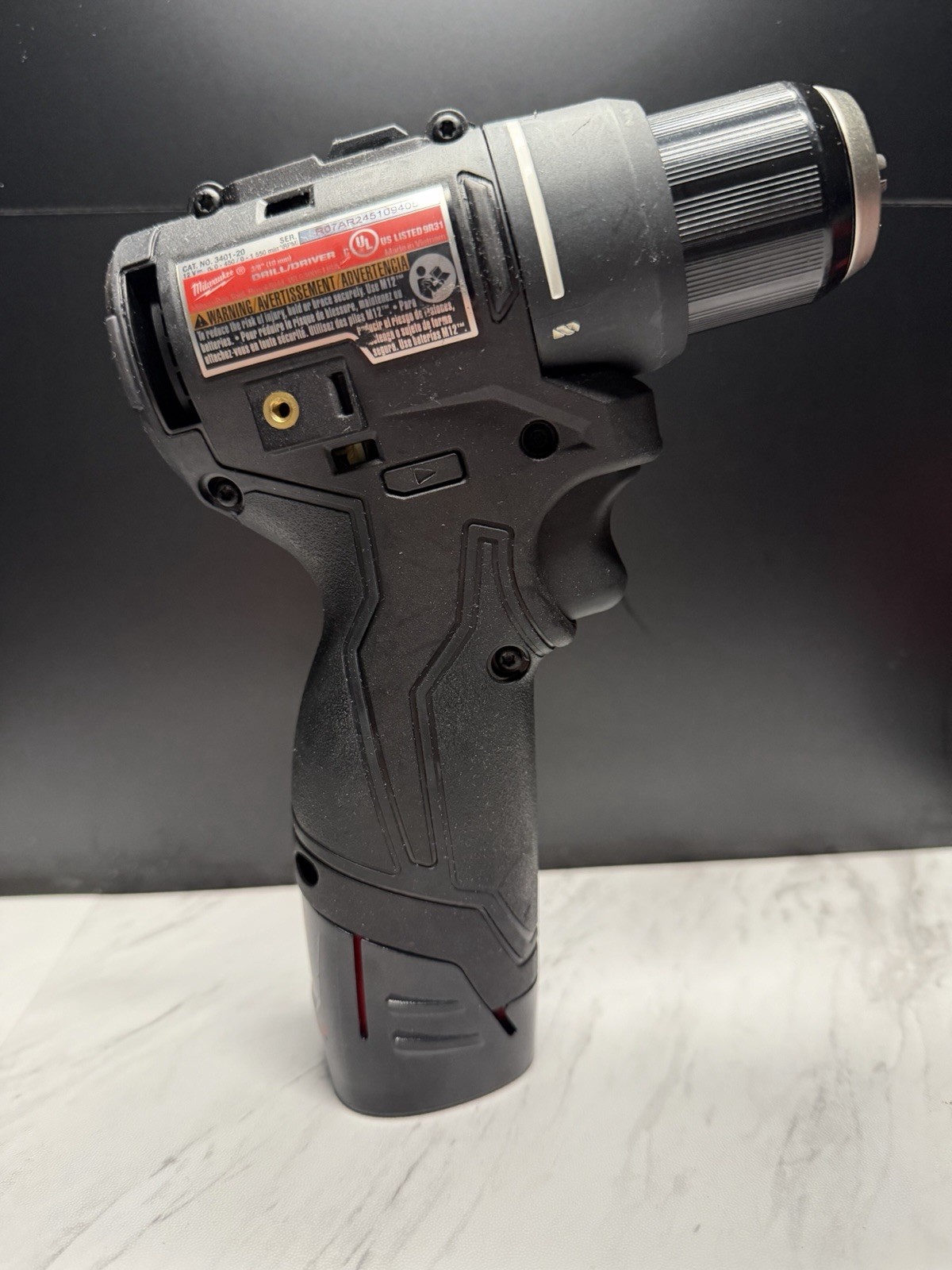 New Milwaukee M12 3401-20 3/8in Drill/Driver(Blackout) w/ 2.0Ah Battery