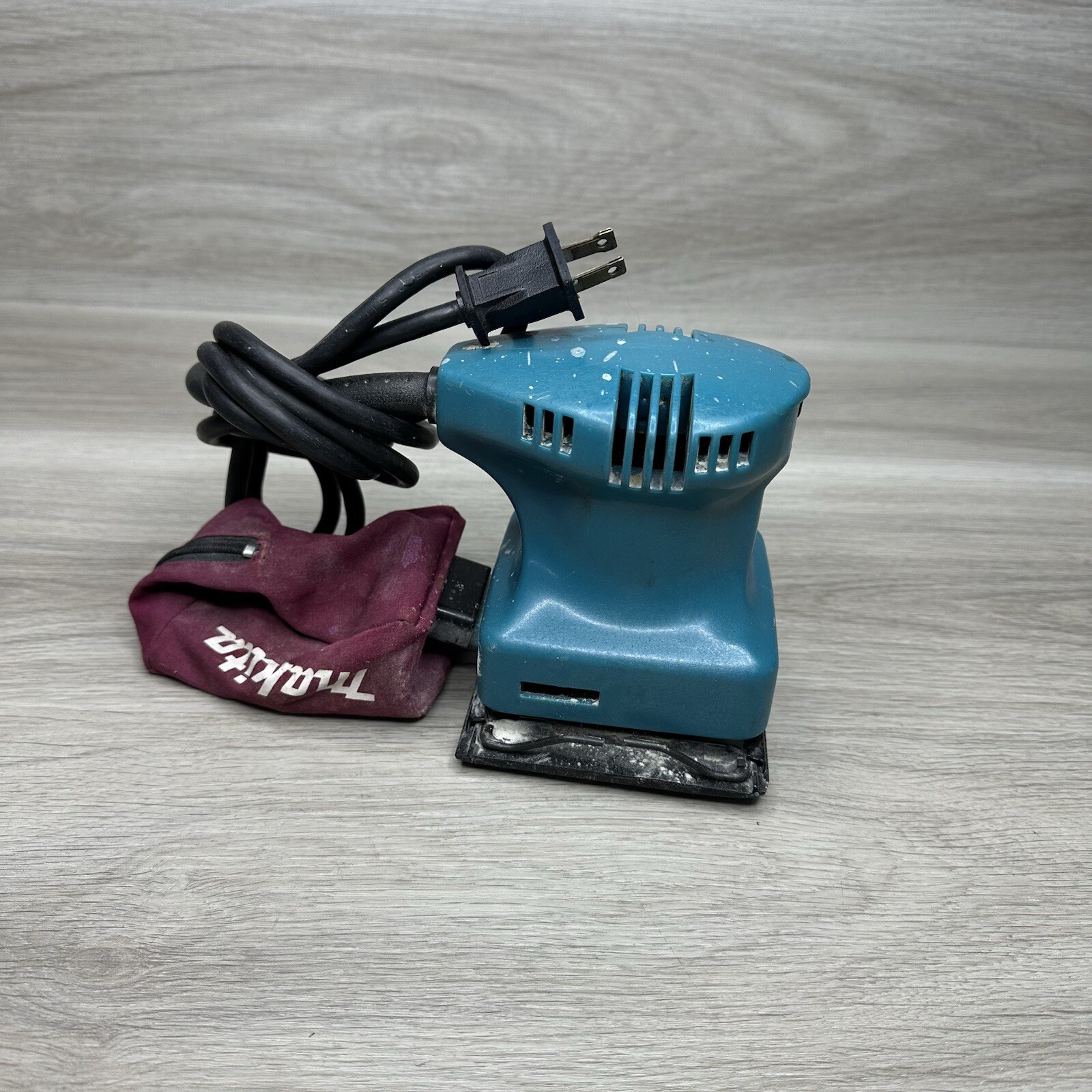 Makita Finishing Sander 115V OPM 14000 Model: B04550