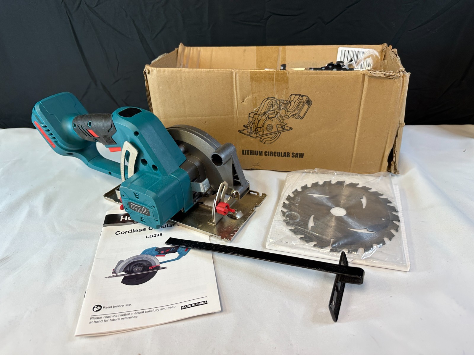 Heimerdinger LB295 Blue 6 Inch Battery Powered Cordless Circular Saw