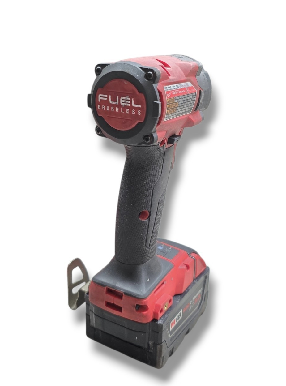 Milwaukee M18 FUEL 18V Compact Impact Wrench – 2854-20 With 3.0ah Battery