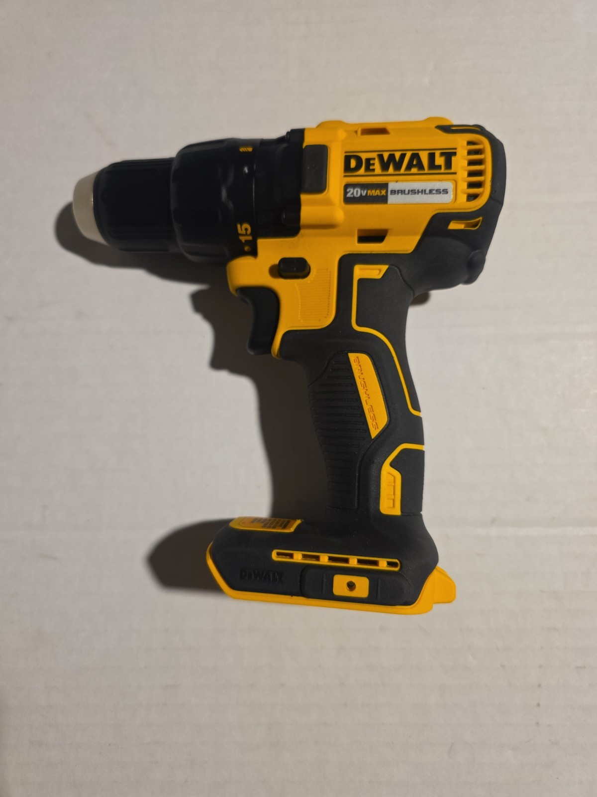 DeWalt DCD777 Brushless Drill 1/2&Prime; 20V Cordless Compact MAX 20 Volt Tool Only